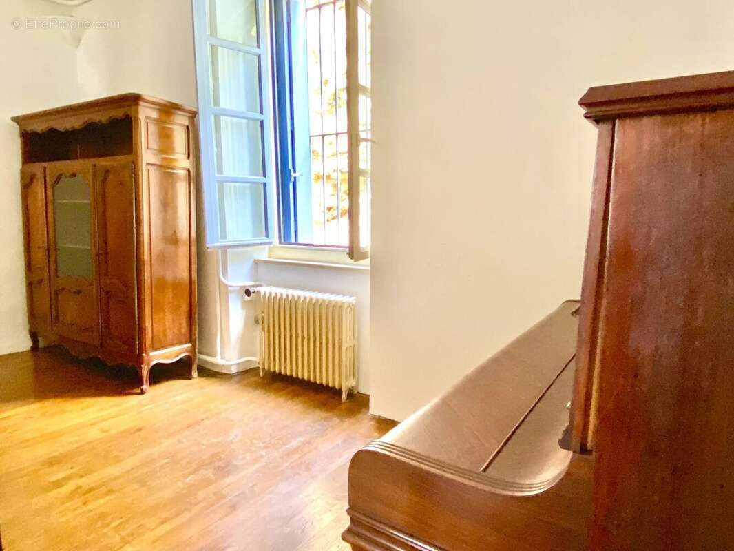 Maison à LASTOURS