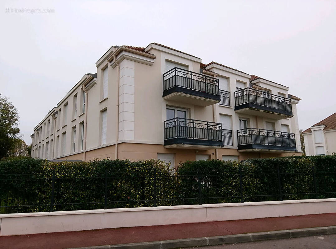 Appartement à AUBERGENVILLE