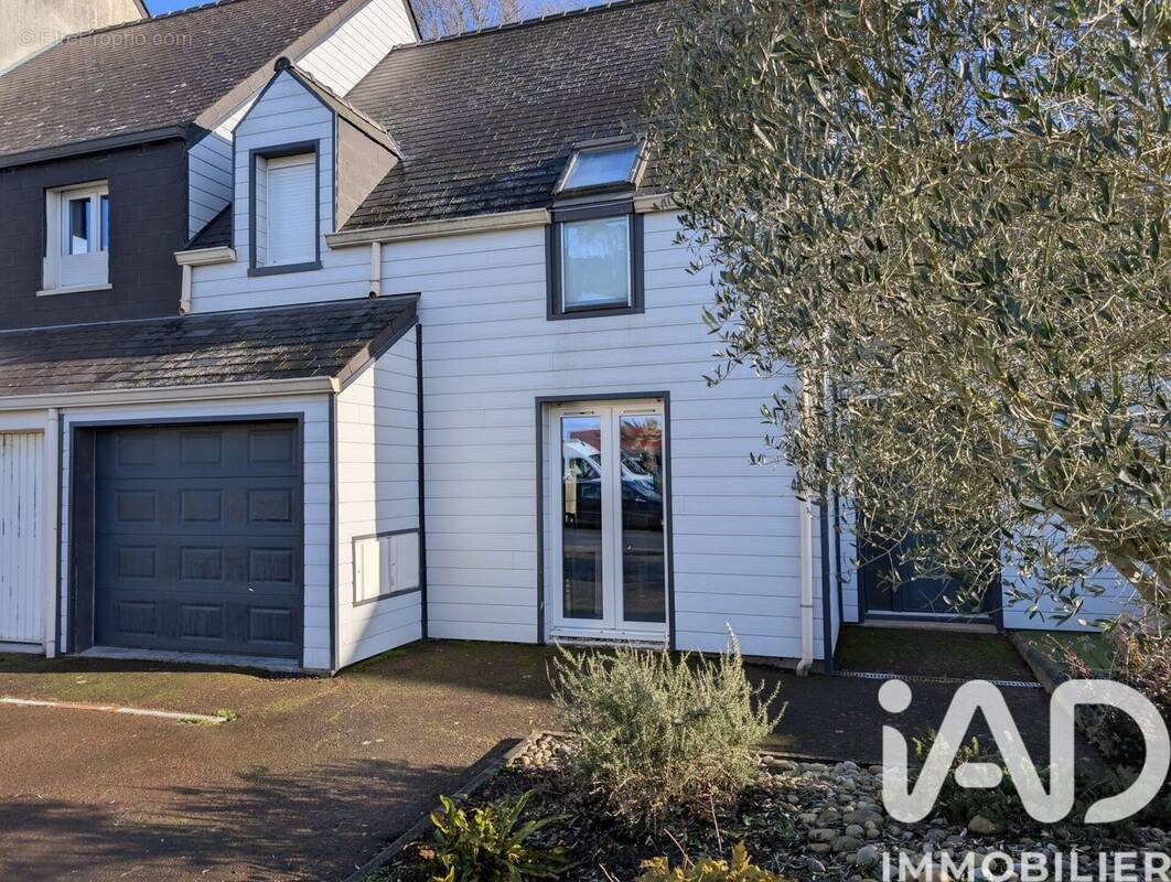 Photo 1 - Maison à MONTAUBAN-DE-BRETAGNE