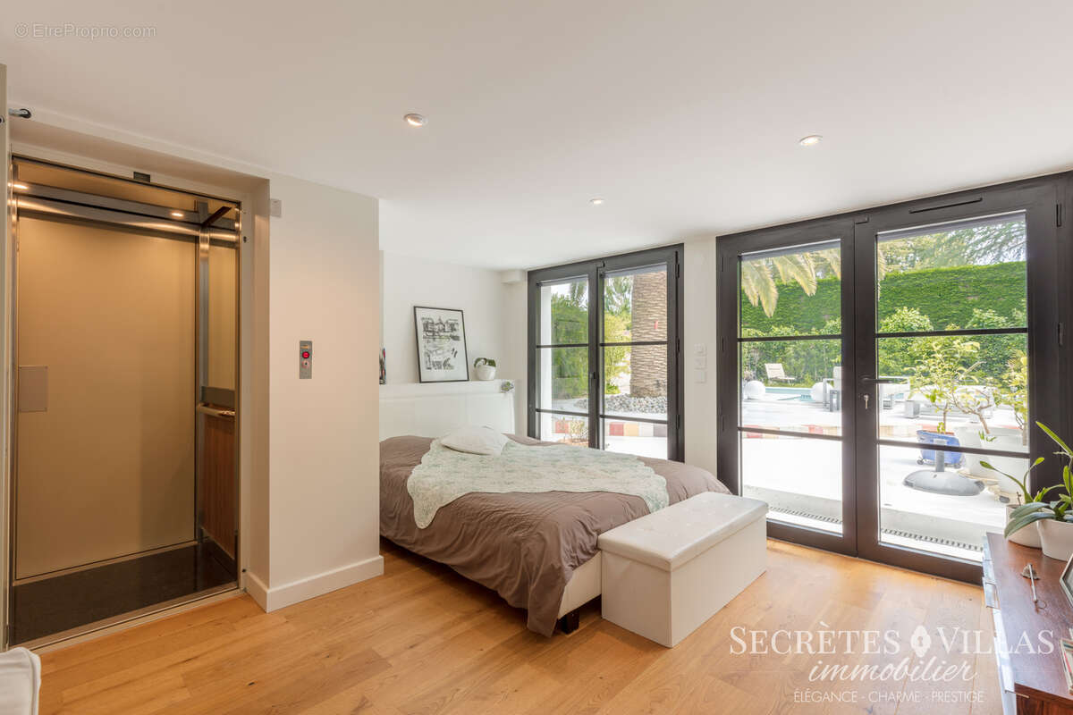 Maison à LE BOUSCAT