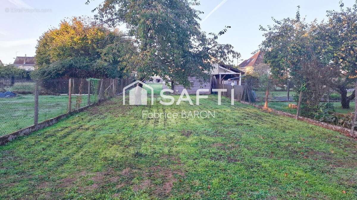 Photo 2 - Terrain à CHATELLERAULT