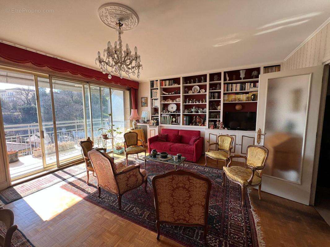 Appartement à LYON-5E
