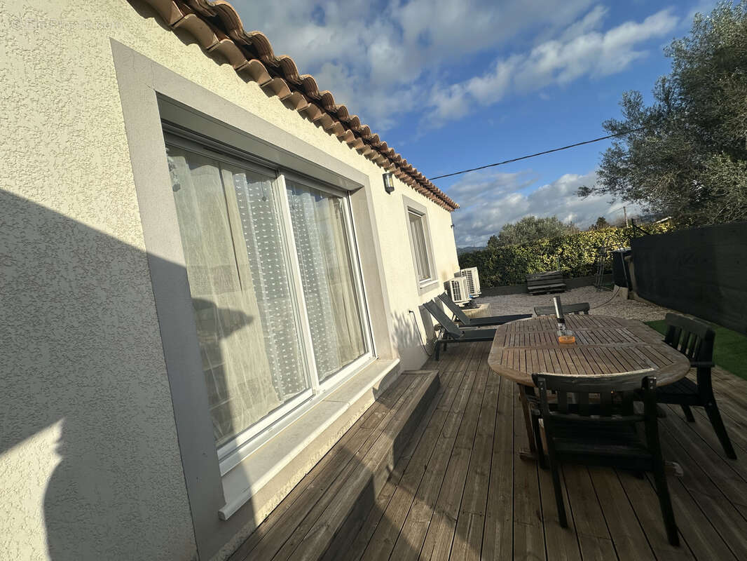 Maison à PIERREFEU-DU-VAR