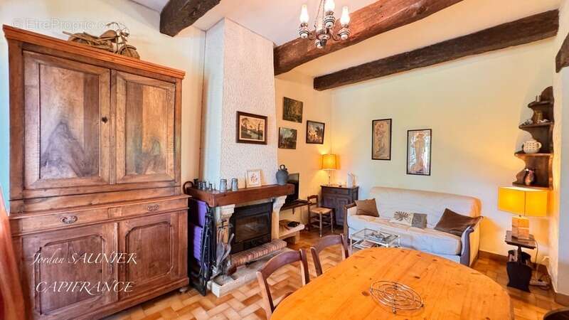 Maison à CARAMAN
