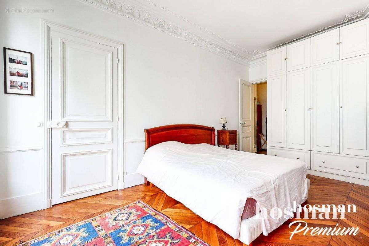 Appartement à PARIS-10E