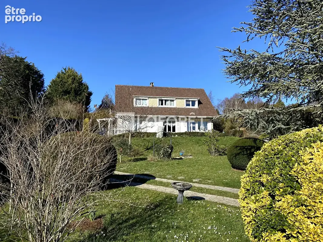 Maison à MEZY-SUR-SEINE