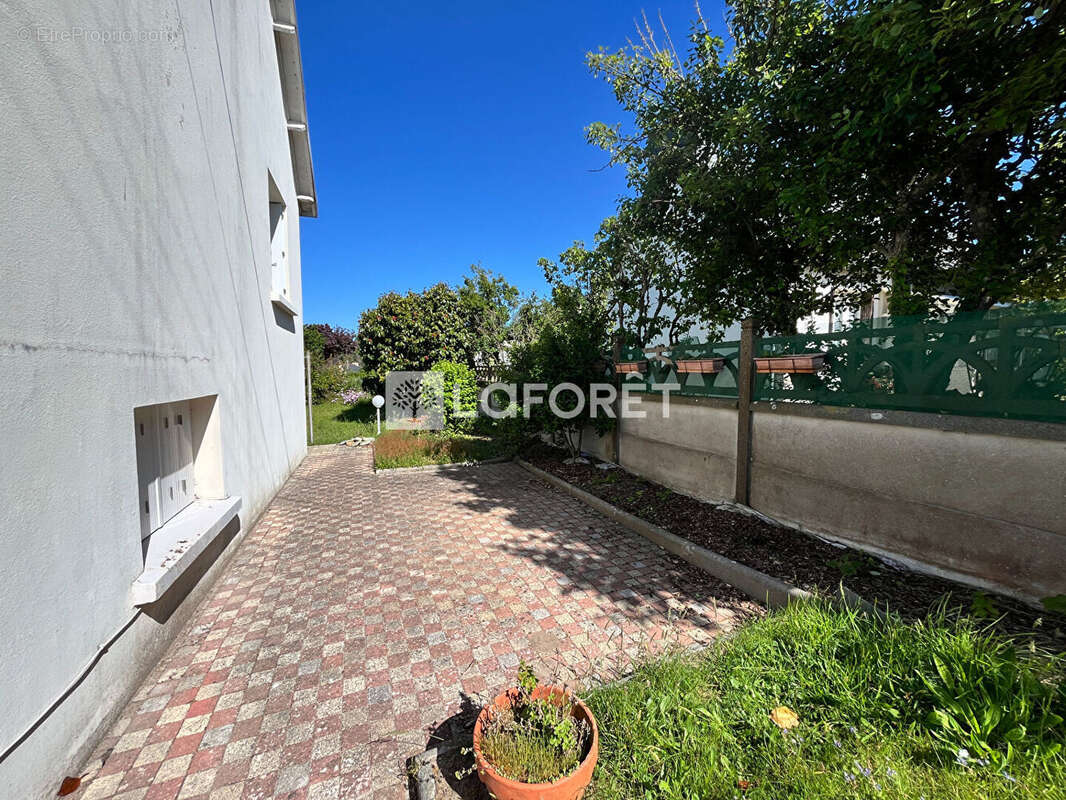 Maison à TREVOU-TREGUIGNEC