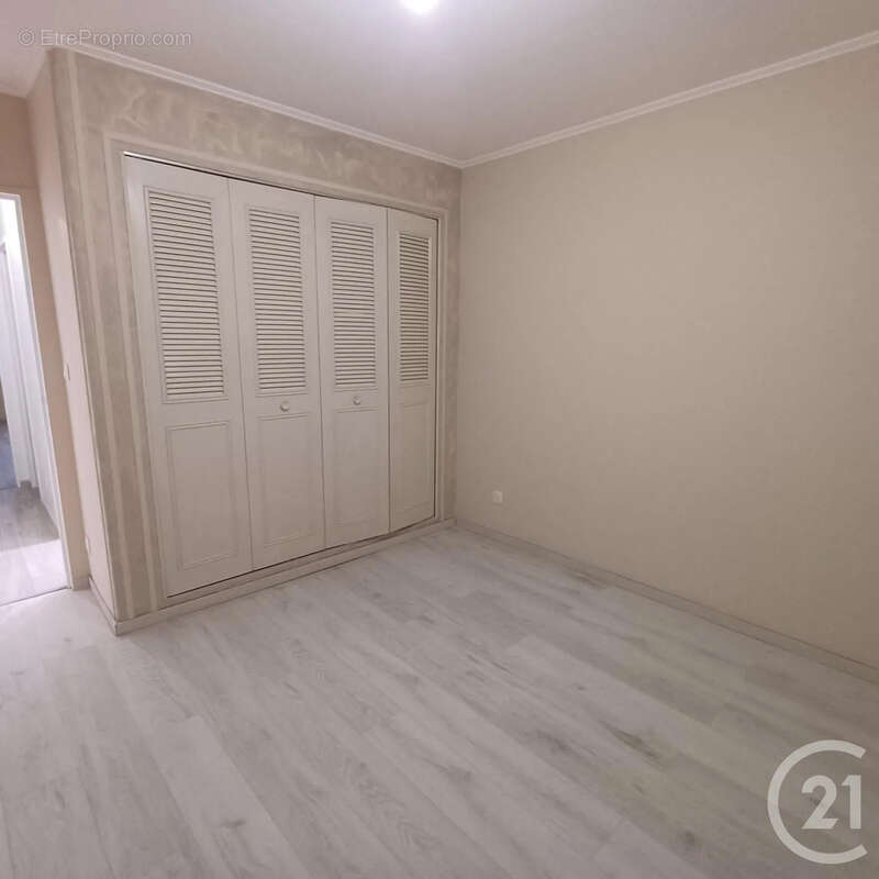 Appartement à SAINT-ANDRE-LES-VERGERS