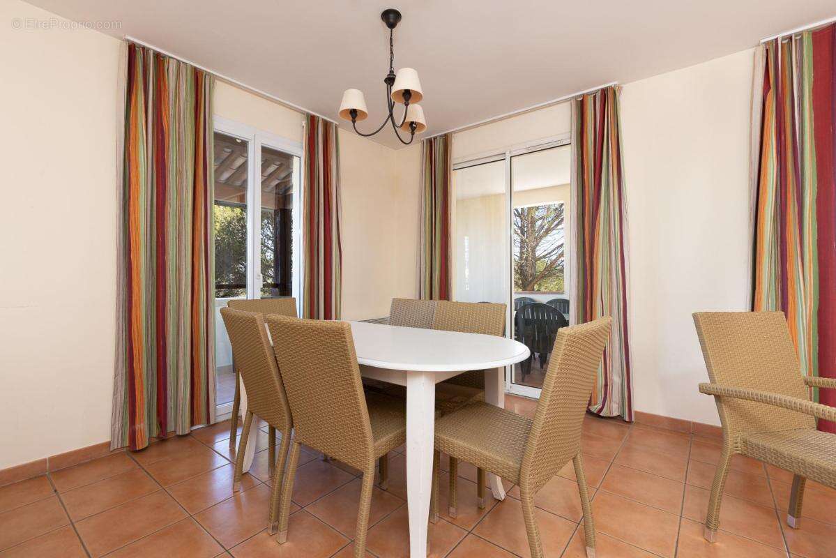 Vente appartement T3 - Résidence de tourisme Pierre et Vacances  à Mallemort - photo 4