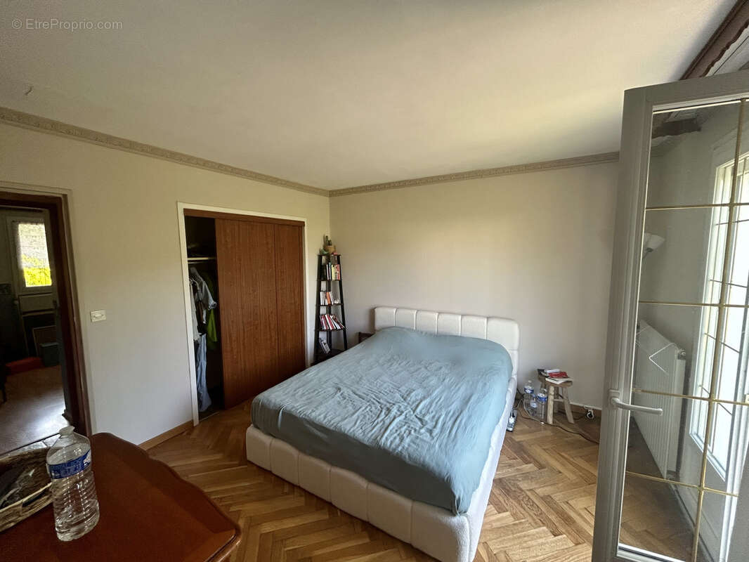 Maison à CLAYE-SOUILLY