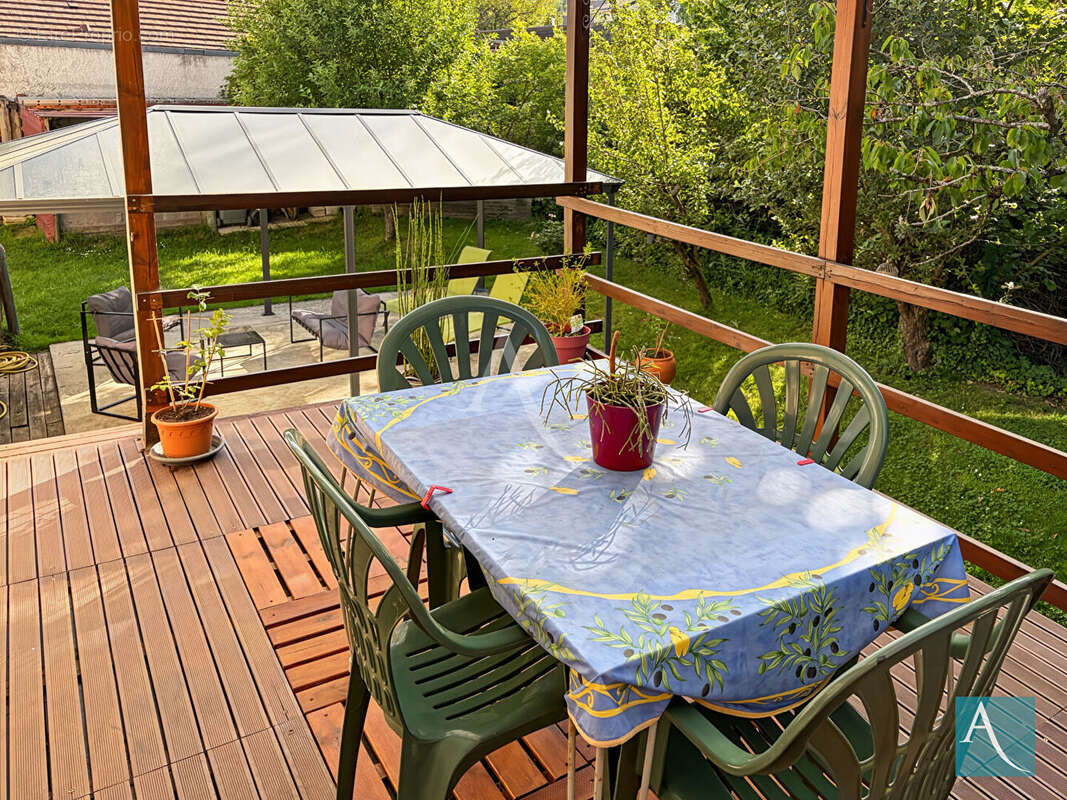 Maison 5 pièces - 128 m² habitables - Sous-sol total, 2 terrasses couvertes, jardin - Linas 91310 - photo 12