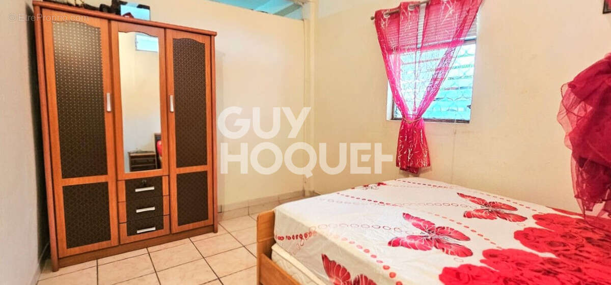 Maison à REMIRE-MONTJOLY