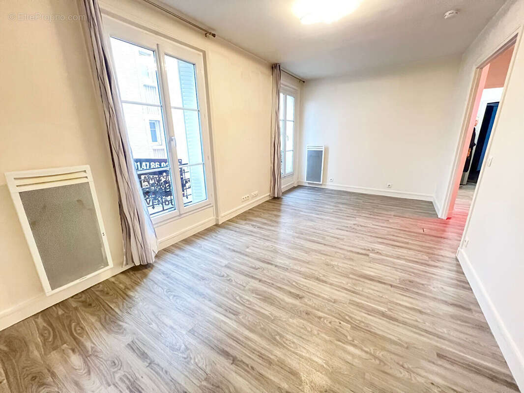 Appartement à COLOMBES