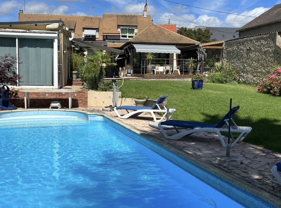 Maison à RAMBOUILLET