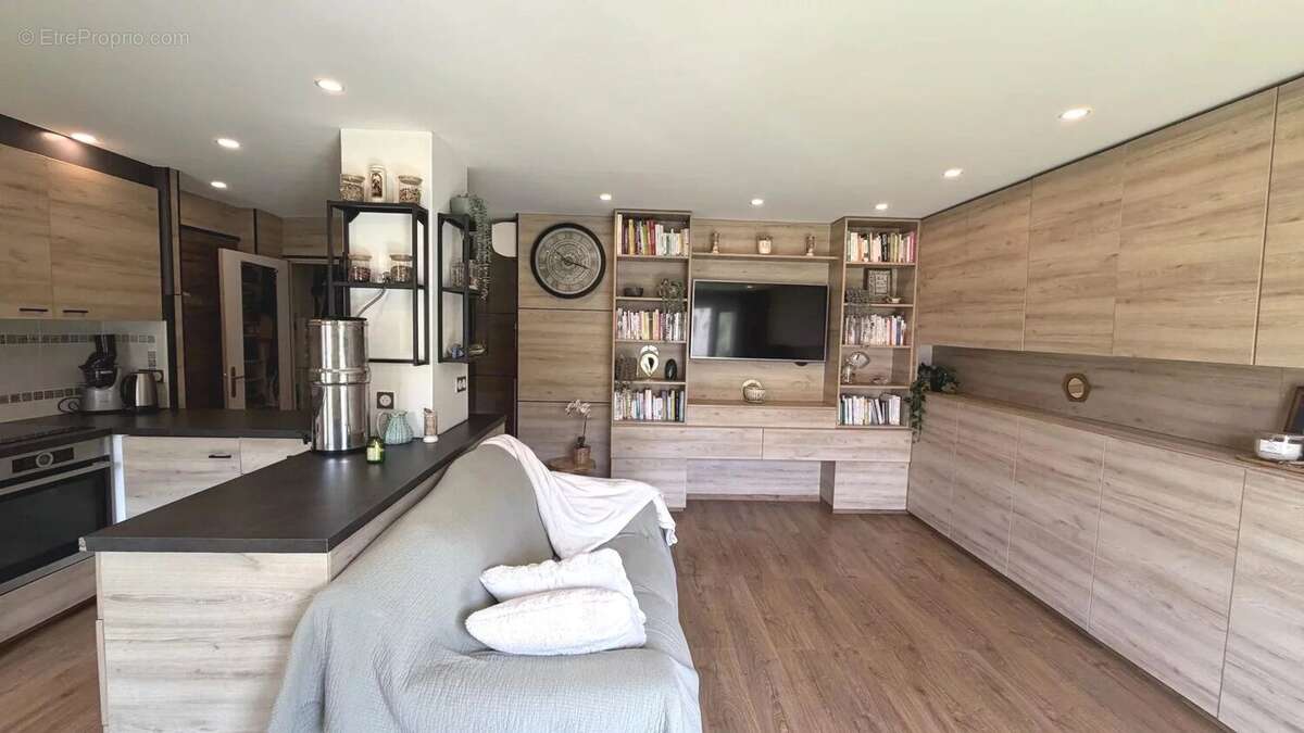 Appartement à LE CANNET