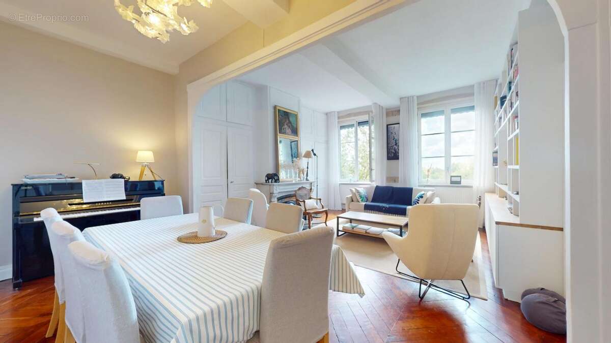 Appartement à LYON-4E
