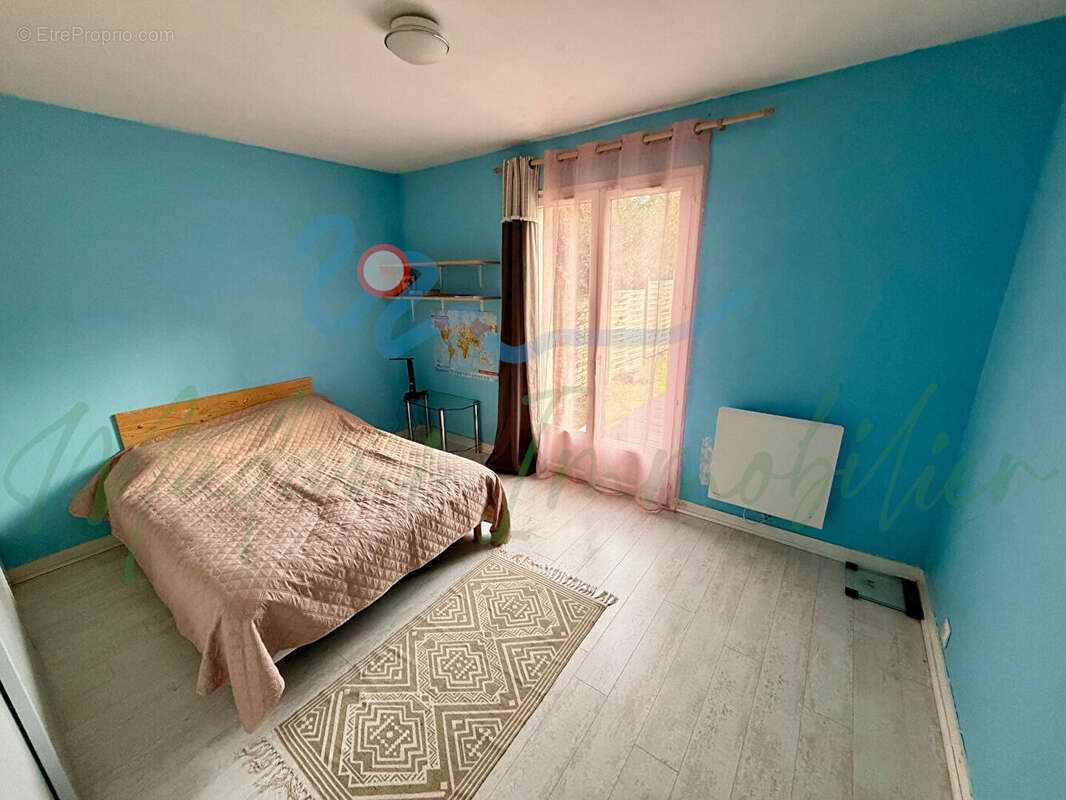 Maison à BONNIERES-SUR-SEINE