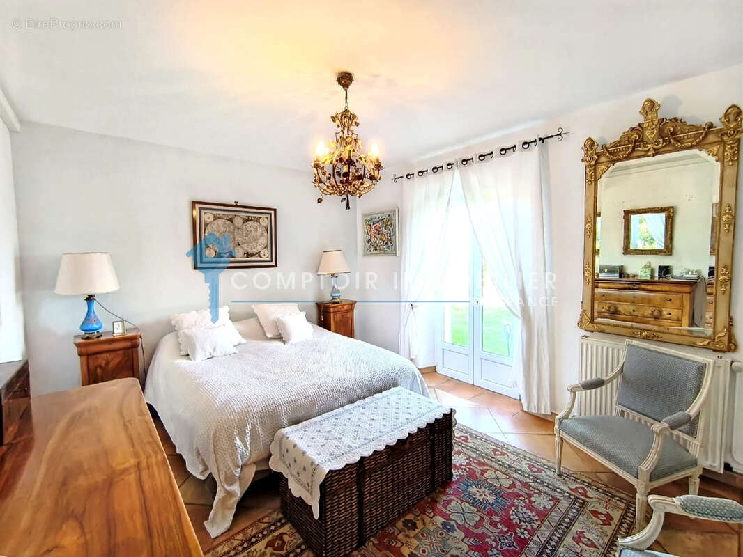 DPT(83) A vendre propriété de prestige sur le haut var - photo 10
