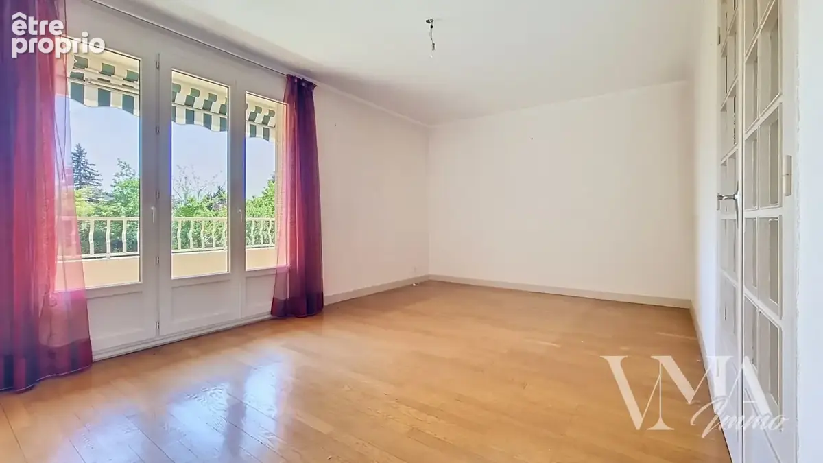 Champagne-au-mont-d'or   4 pièces 80 m2   traversant   balcon plein sud - photo 6