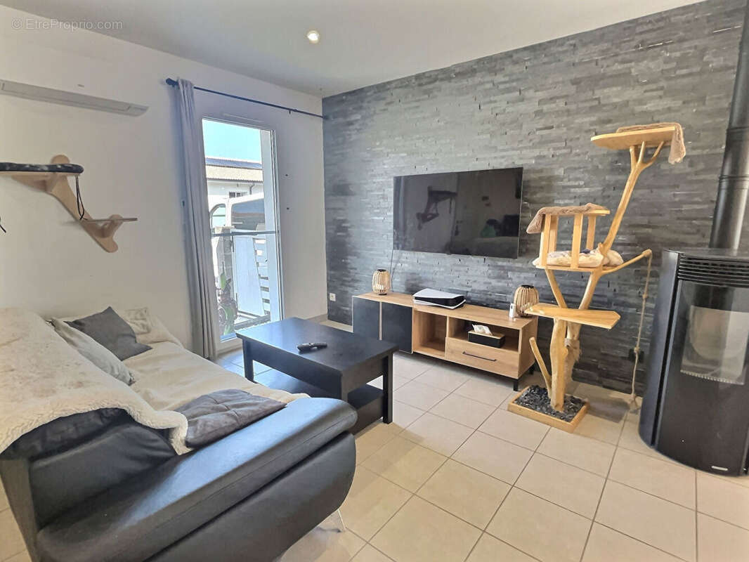 Maison à PARENTIS-EN-BORN
