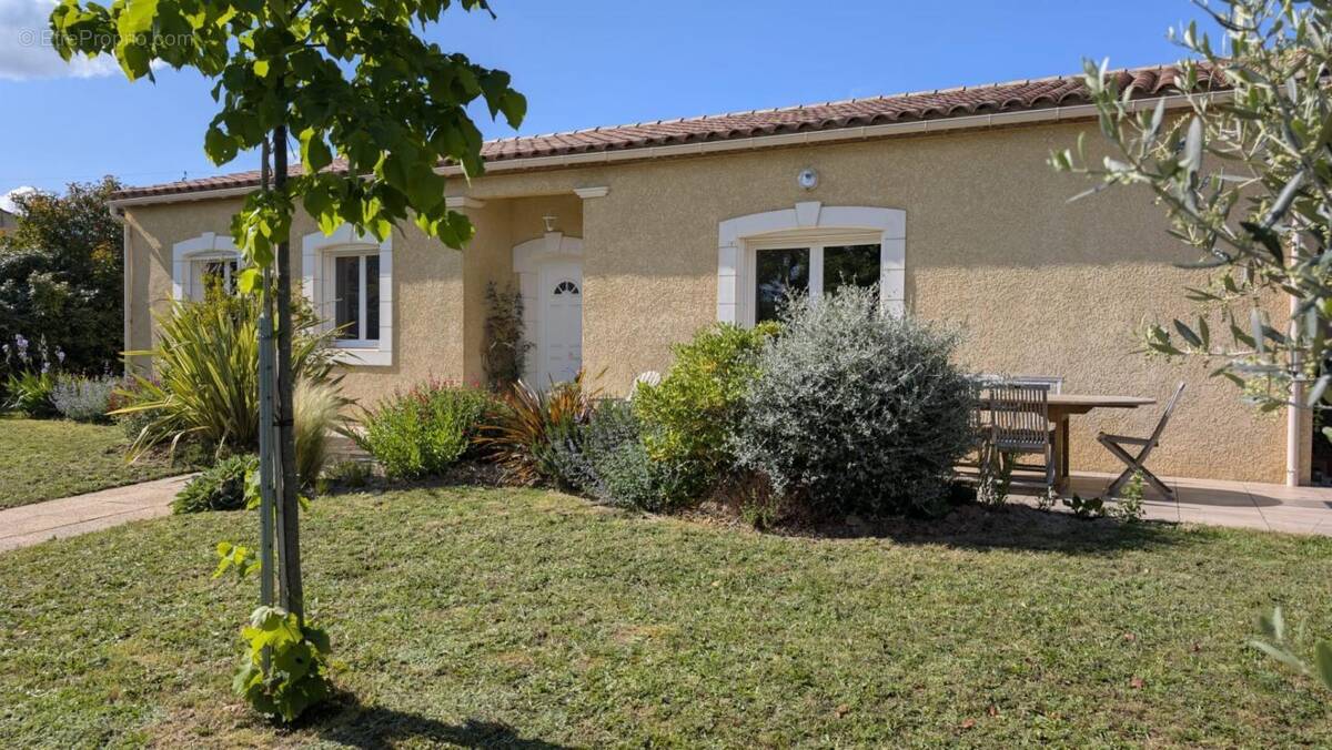 Maison à ROUTIER
