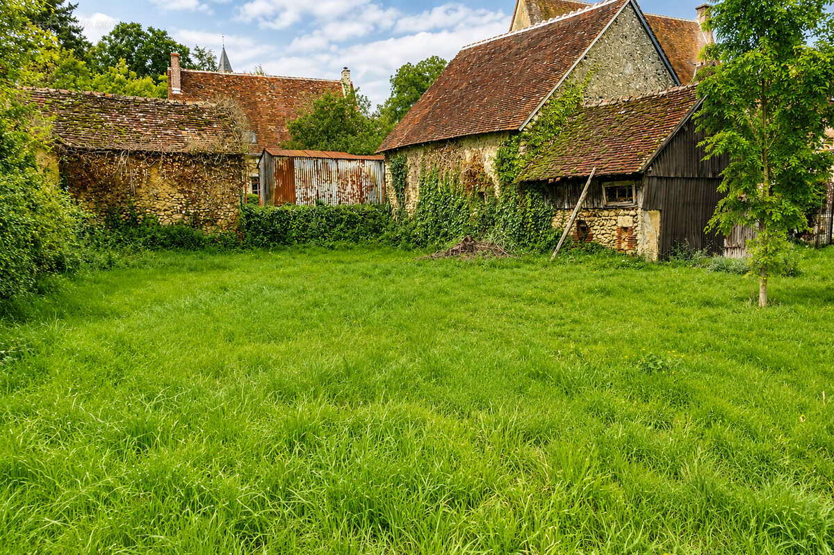 Maison à AUTHON-DU-PERCHE