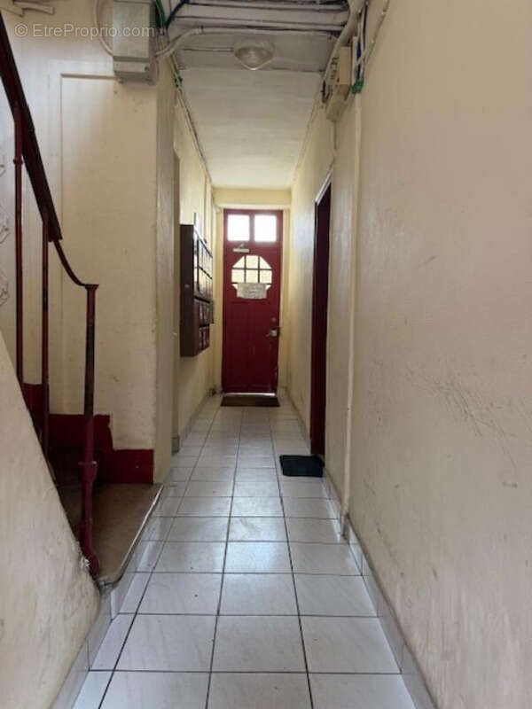 Appartement à AUBERVILLIERS
