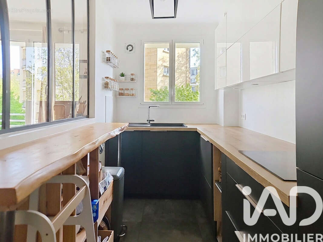 Photo 4 - Appartement à PARIS-20E