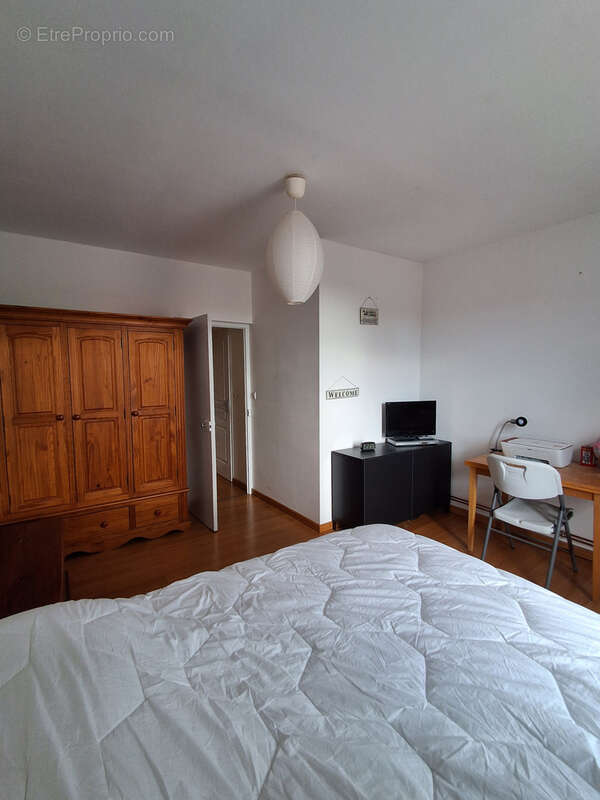 Appartement à LEZIGNAN-CORBIERES