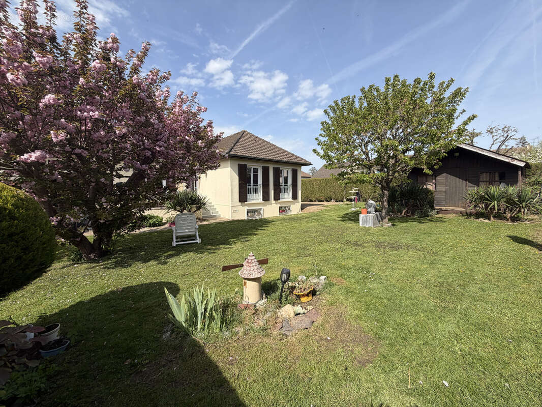 Maison à MAGNANVILLE