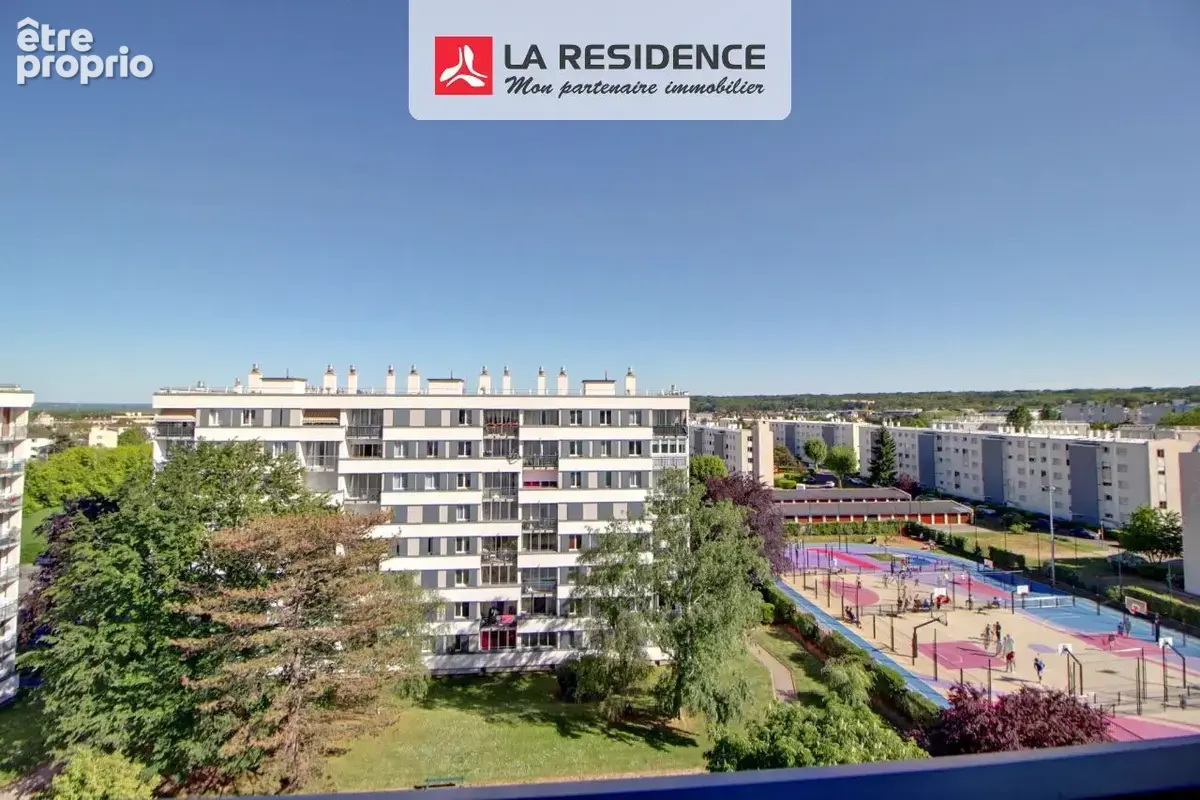 Photo Appartement à Les Clayes-Sous-Bois au prix de 179 000€