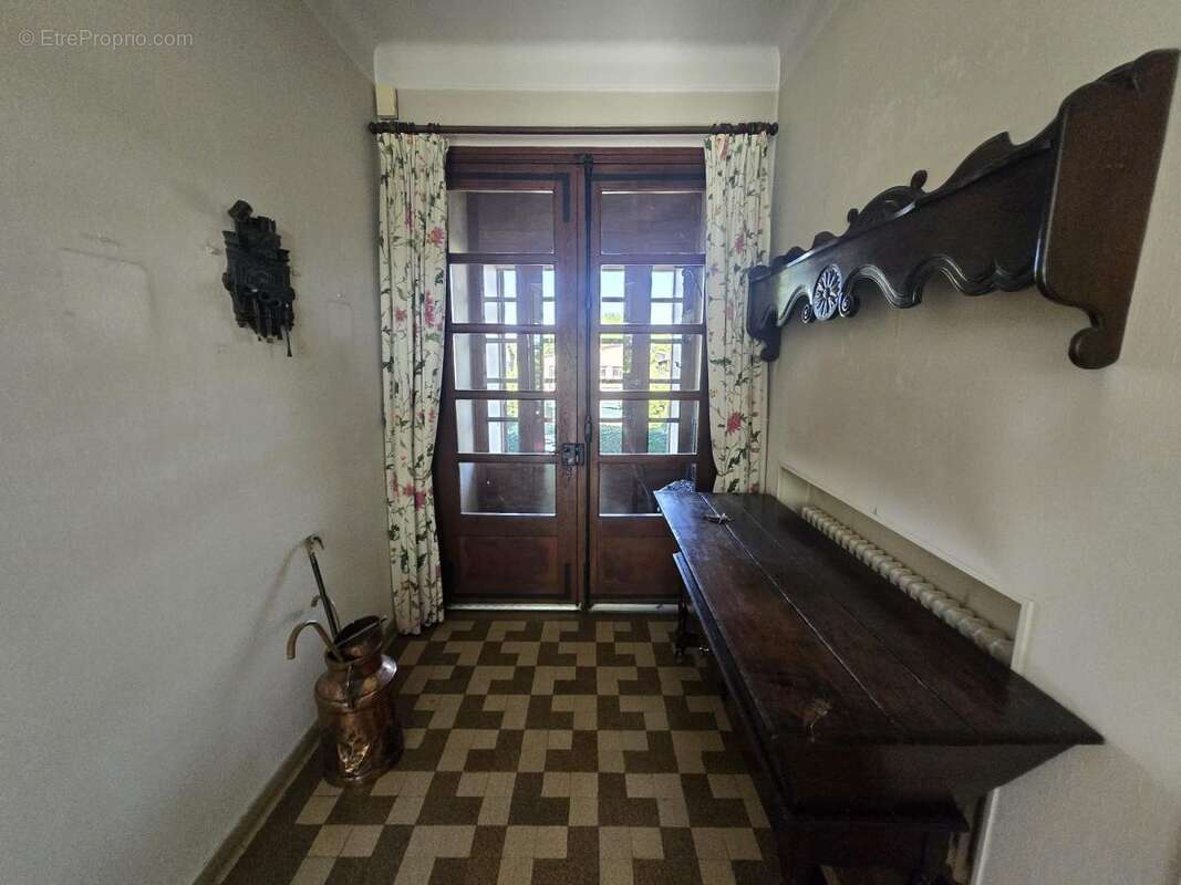 Maison à MENIL-LA-TOUR