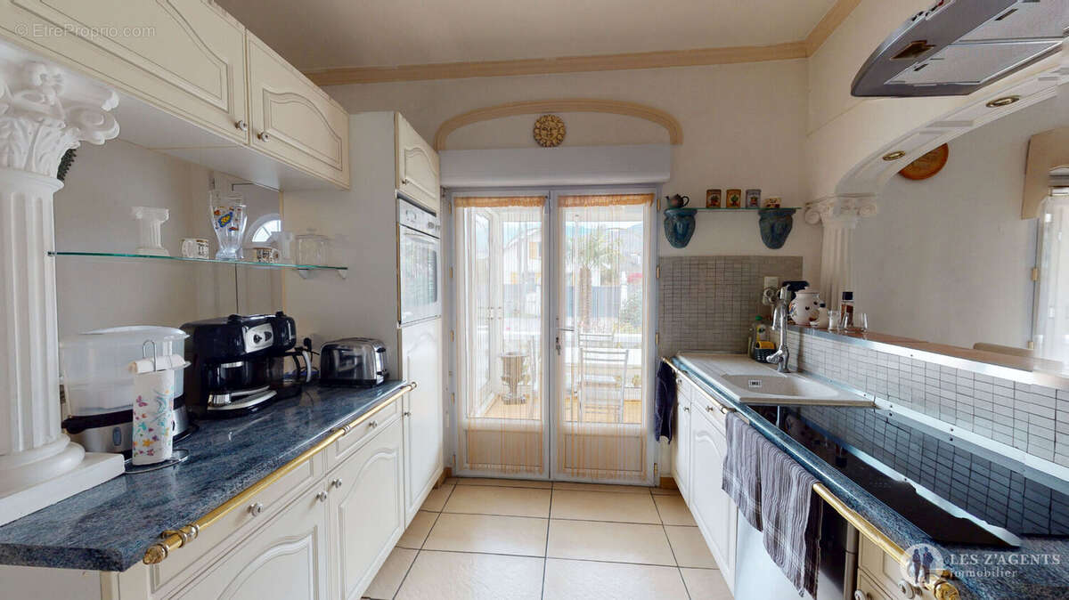 Maison à SAINT-MARTIN-D&#039;HERES