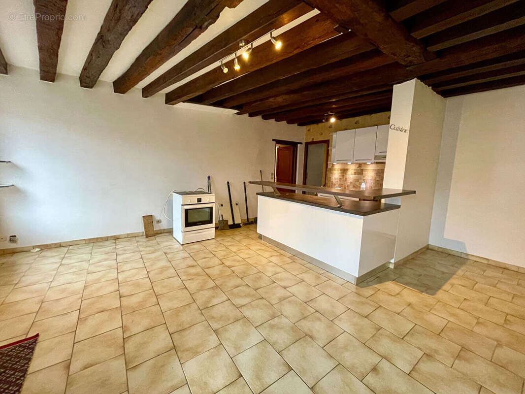 Appartement à REBAIS