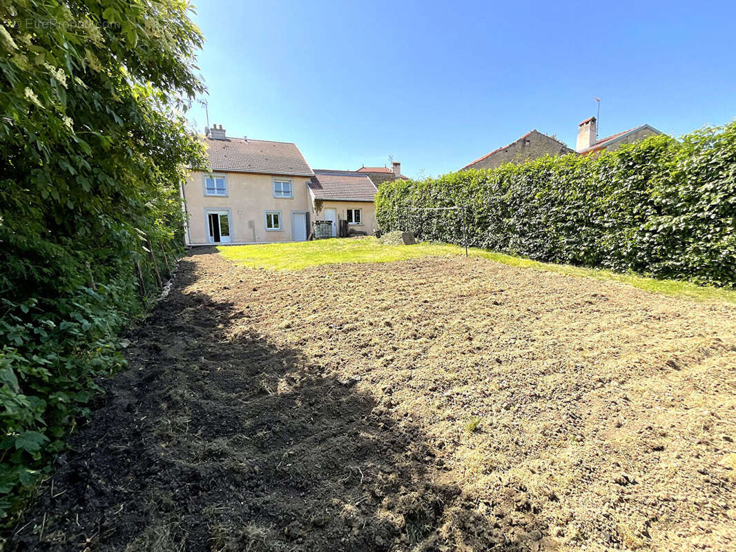Maison à MELINCOURT