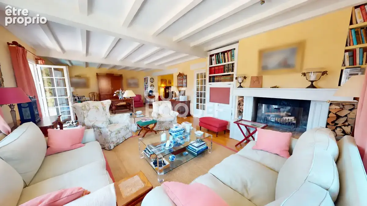 Maison Saint Jean De Luz 7 pièce(s) 247 m² - photo 4