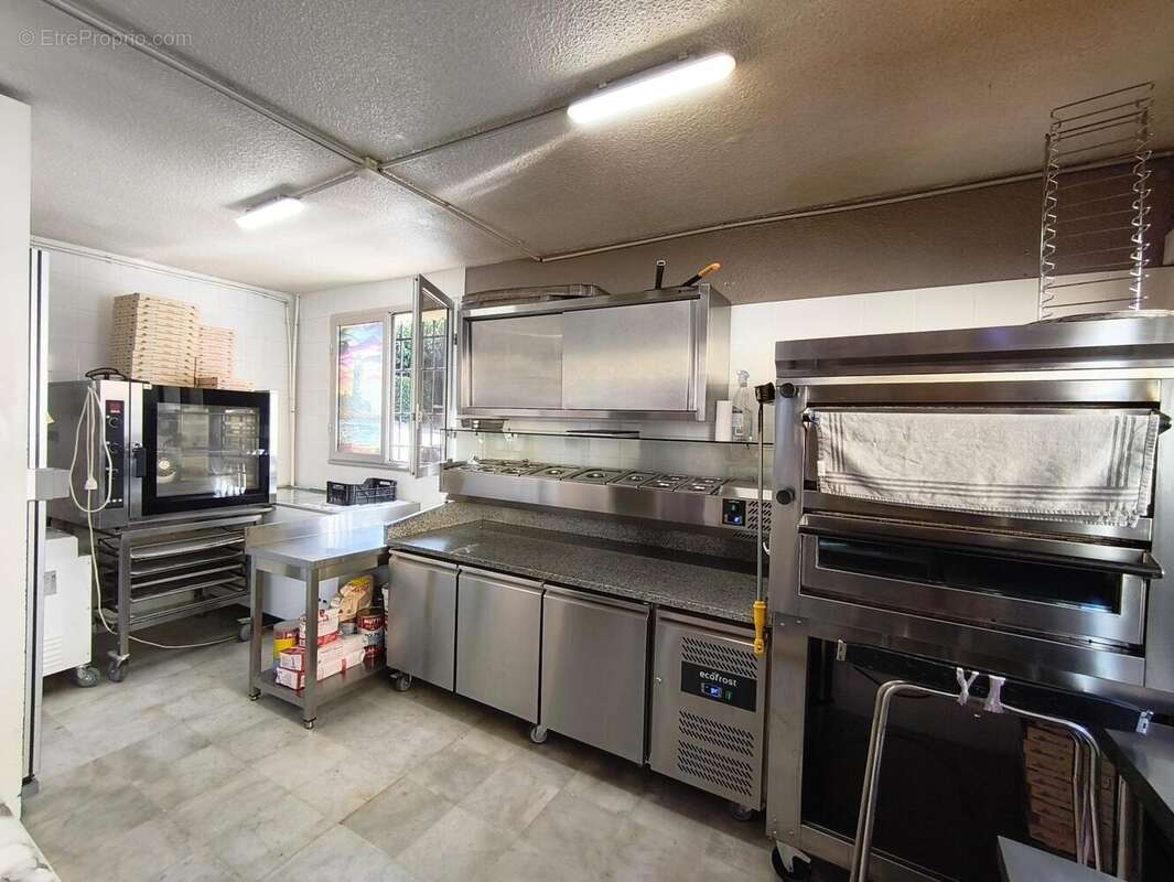 Photo 2 - Commerce à AGDE