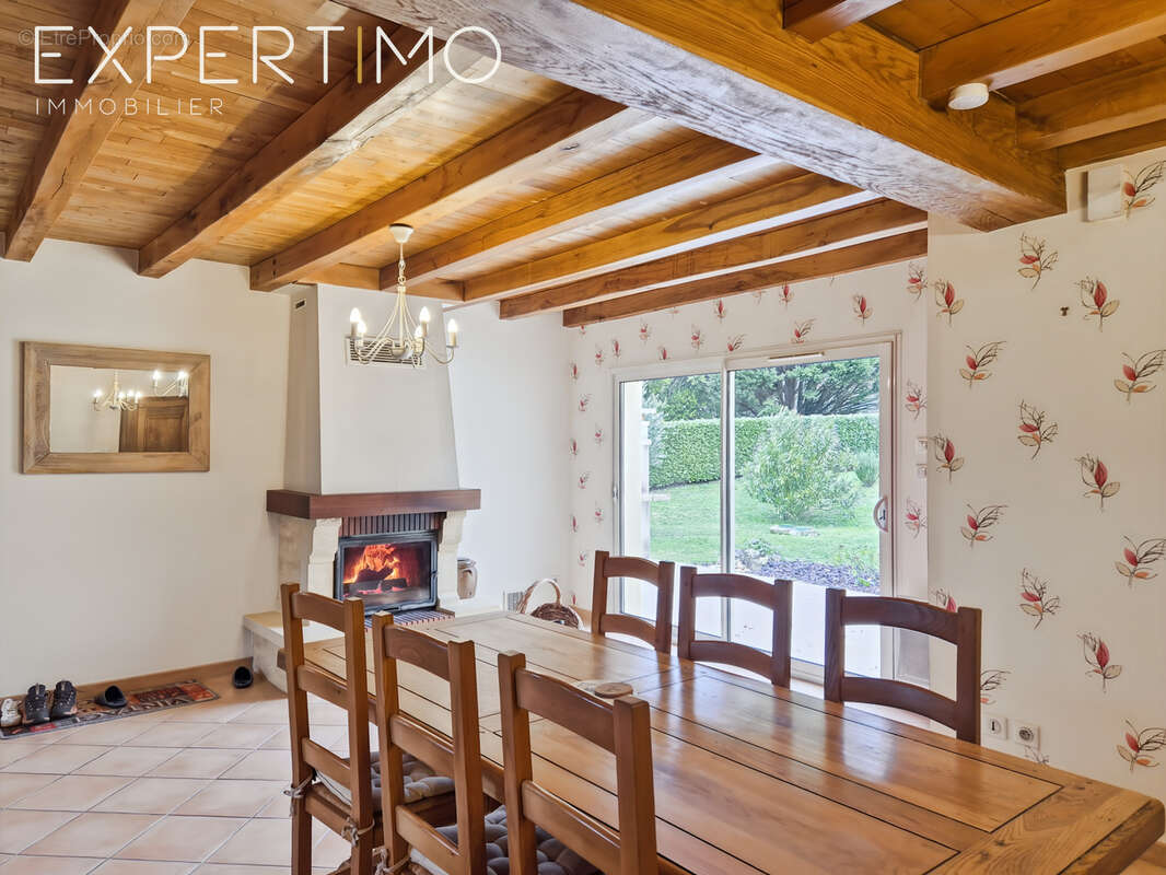 Maison à TOCANE-SAINT-APRE