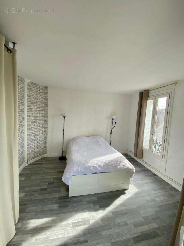 Appartement à VILLIERS-SUR-MARNE