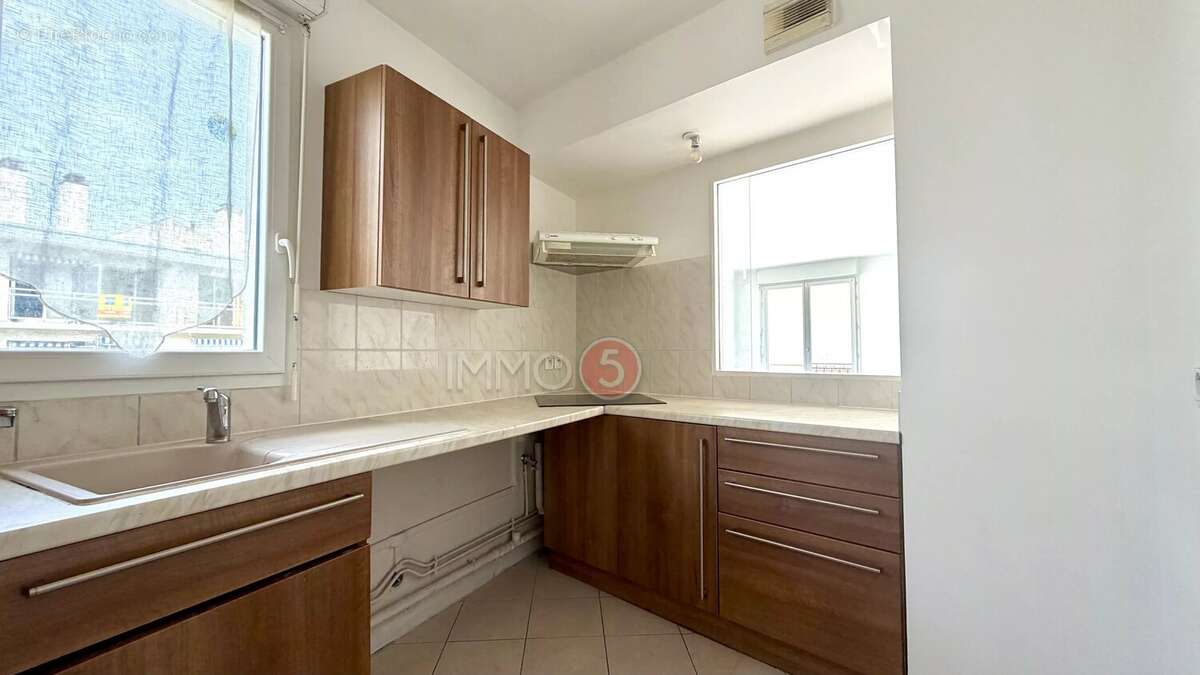 Appartement à VILLEMOMBLE