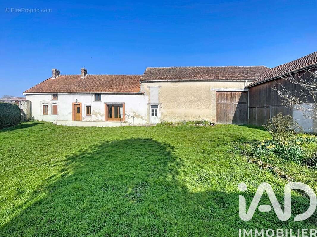 Photo 2 - Maison à VERTUS