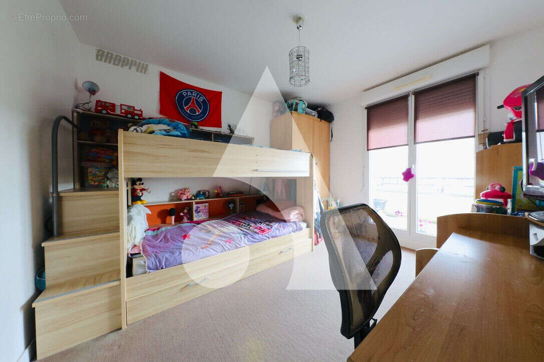 Appartement à CORBEIL-ESSONNES