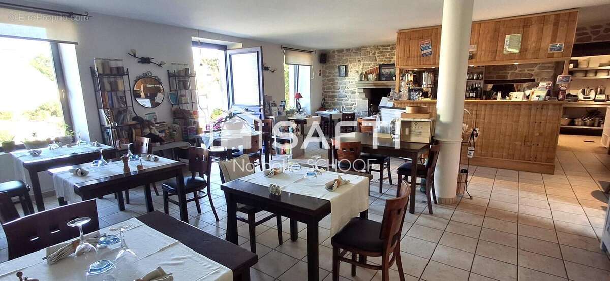 Photo 2 - Commerce à LOCMINE