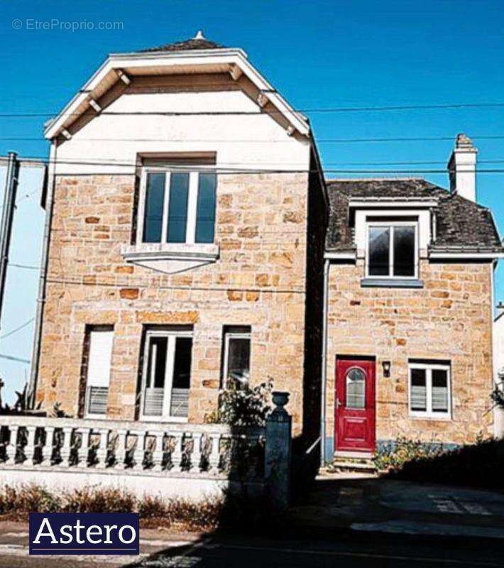 Maison à LOCMIQUELIC