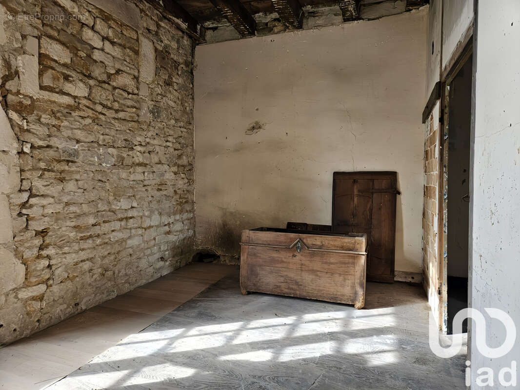 Maison 168 m² à Mouton  - photo 8