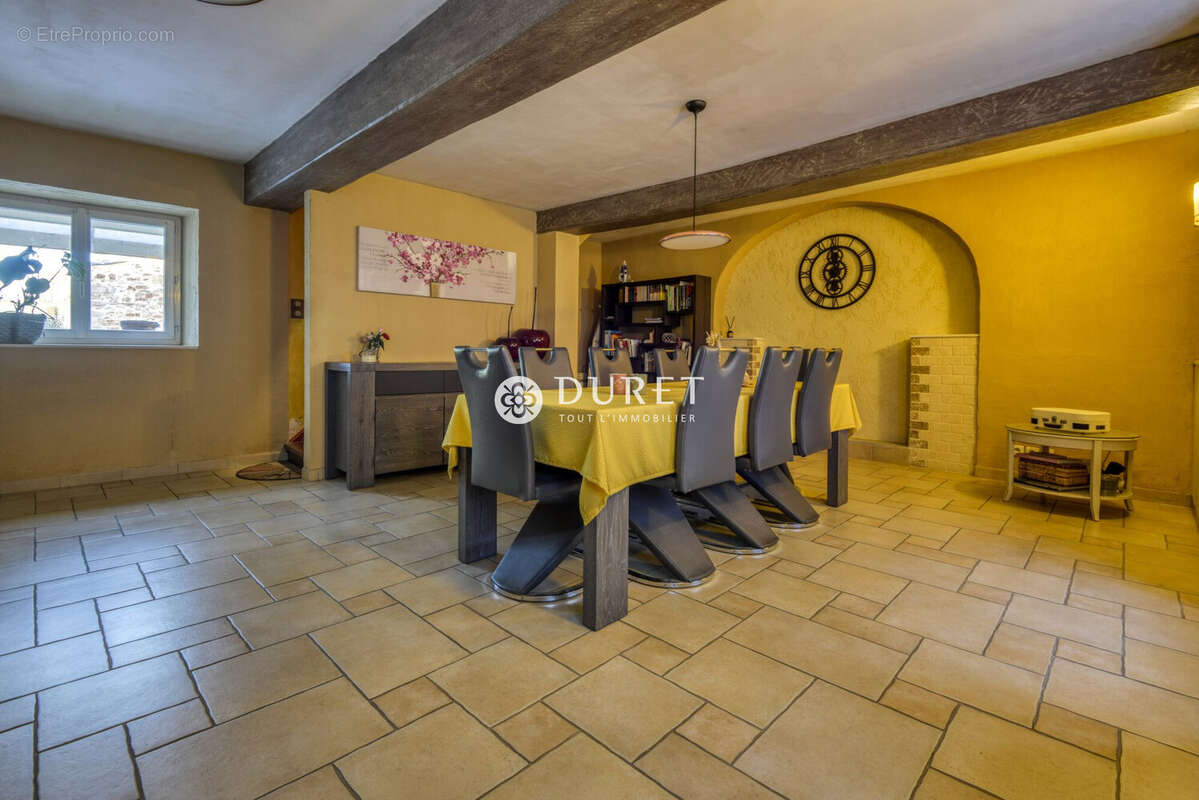 Maison 149 m² à Remouille  - photo 8