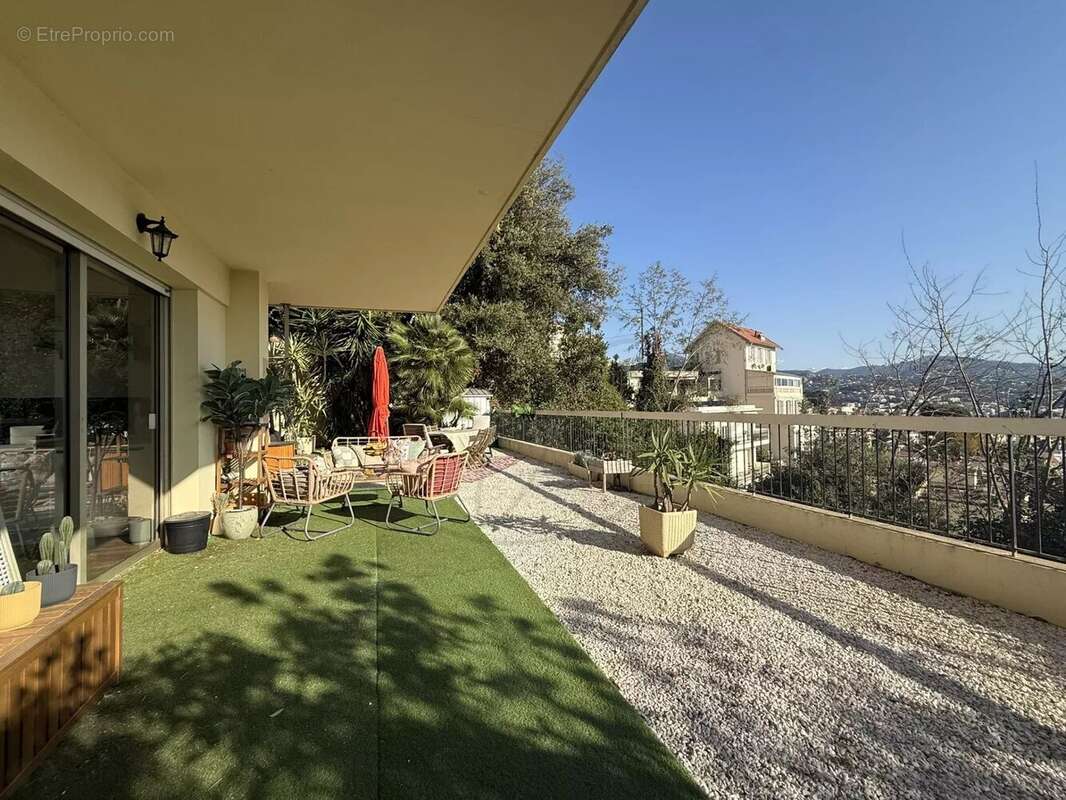 Appartement à NICE