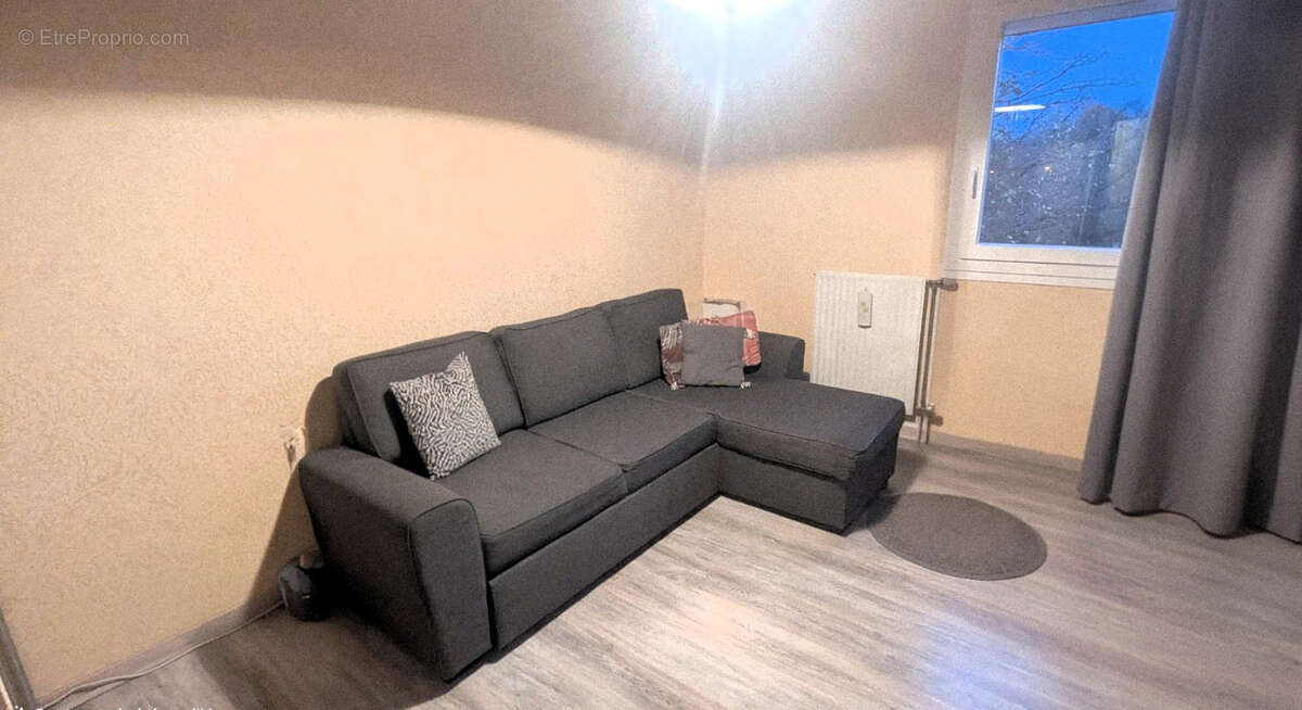 Appartement à SAINT-EGREVE