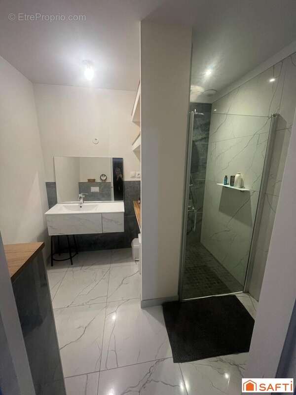 Maison 166 m² à Saint-Jean-Pied-De-Port  - photo 8