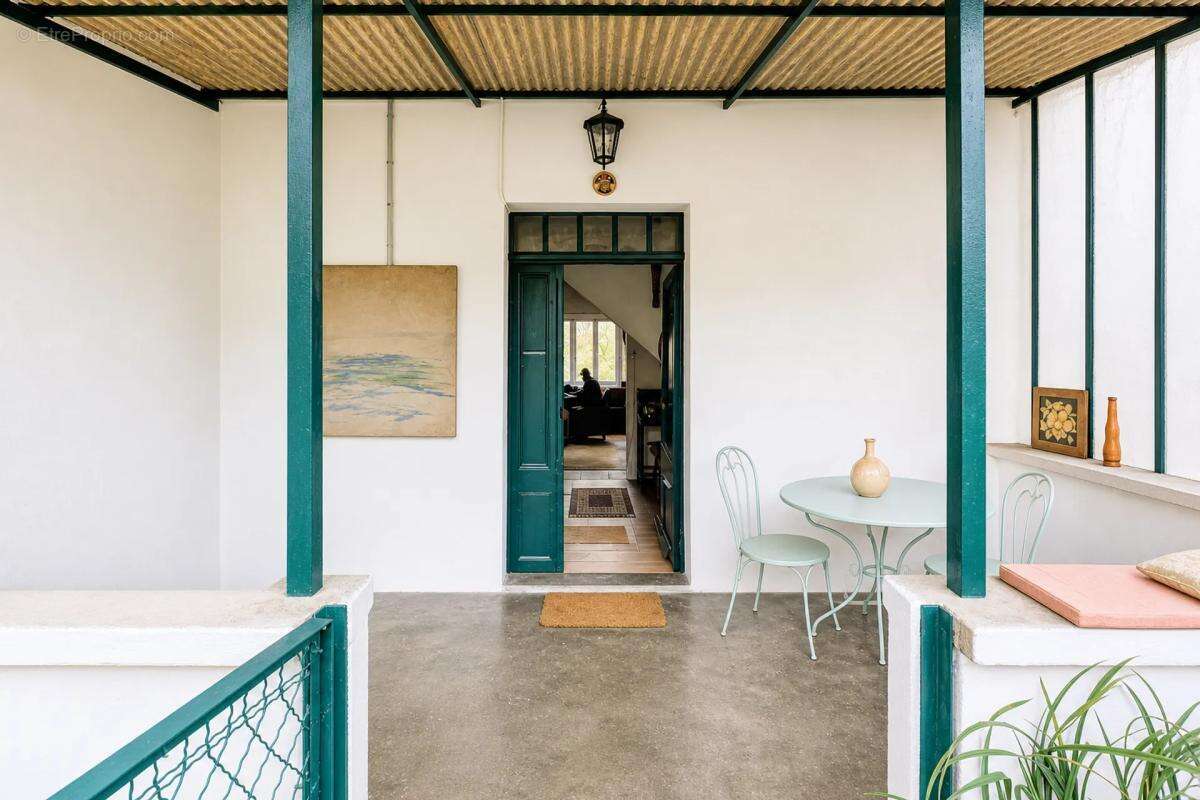 Maison 6 pièces et dépendances à Lacour - photo 9
